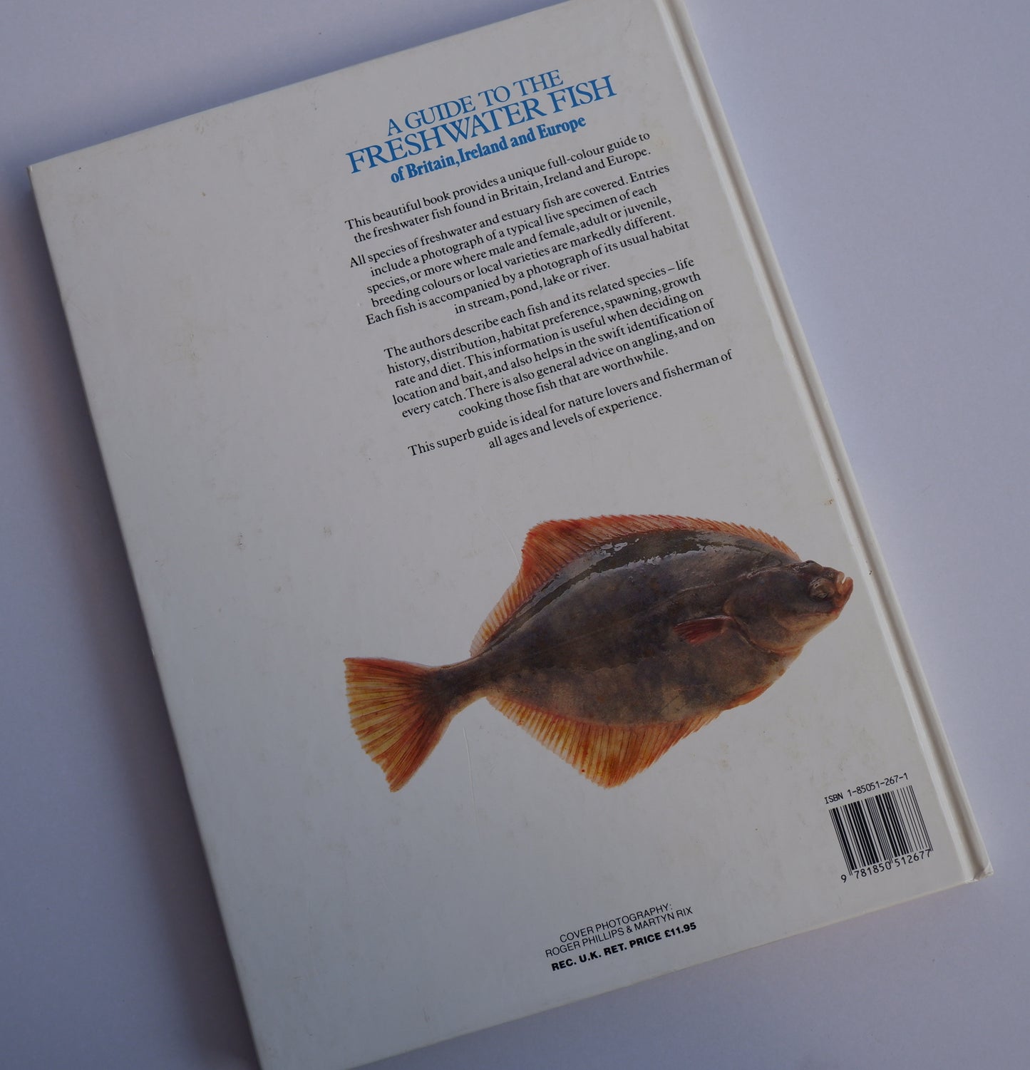 Guide to Freshwater Fish of Britain, Ireland and Europe - Roger Philips
